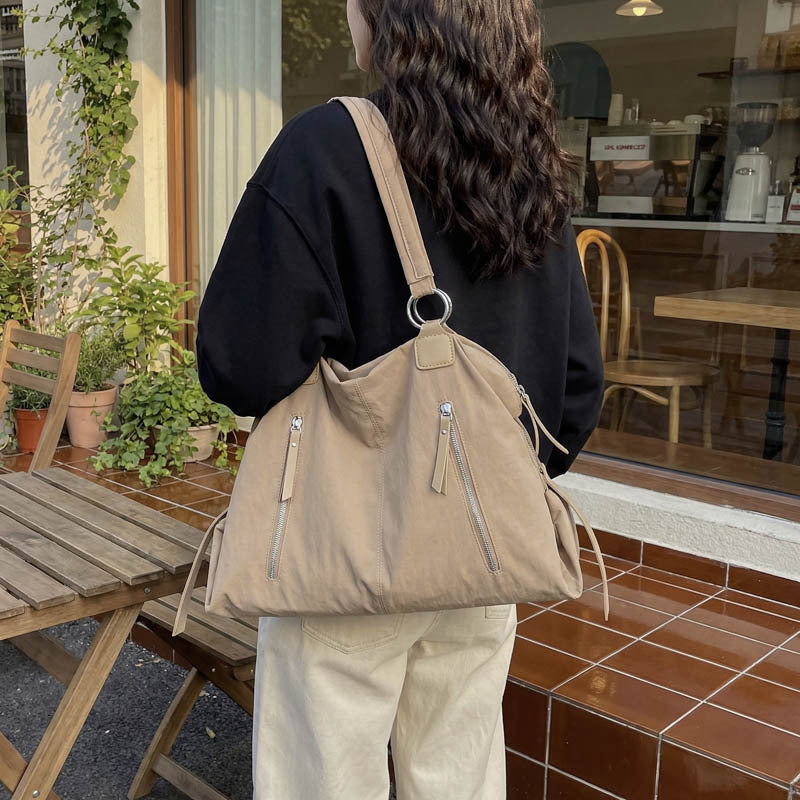 Women's Lightweight Large Capacity Commuter Fashion Simple Women's Messenger Bag