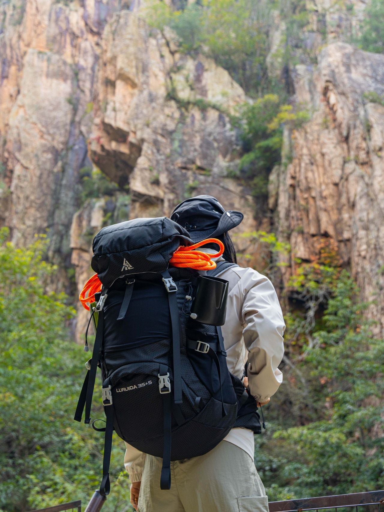 Camping Large Capacity Adjustable Strap Top Mountain Climbing, Hiking Bag