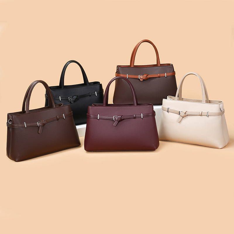 Women's Retro Soft Leather Underarm Simple Textured Winter Bags