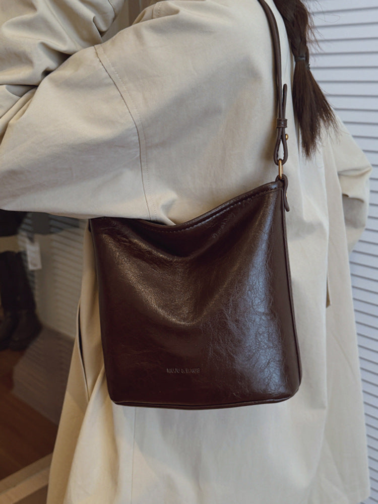 Women's Spring Korean Niche Design Large Capacity Solid Color Bags