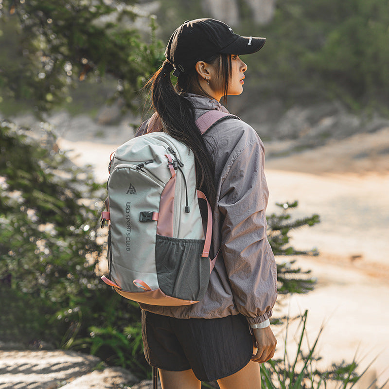 Large Capacity Light Walking Lightweight Waterproof Backpacks