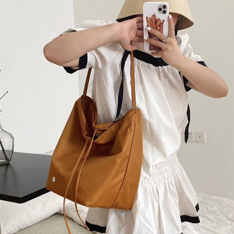 Women's Spring Waterproof Nylon Round Large Capacity Women's Shoulder Bag