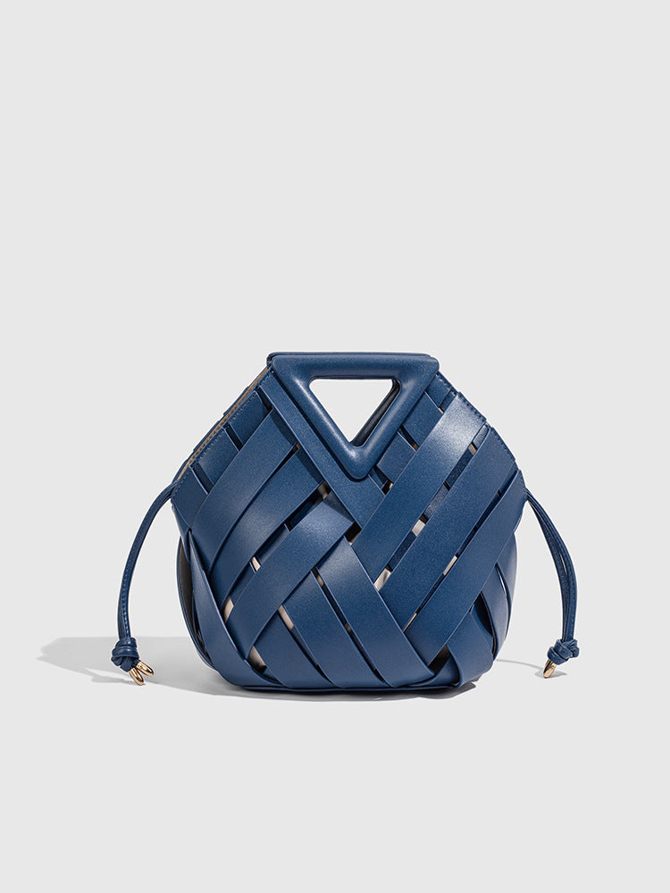 Women's Vegetable Basket Triangle Magnetic Woven Hollowed Women's Handbag