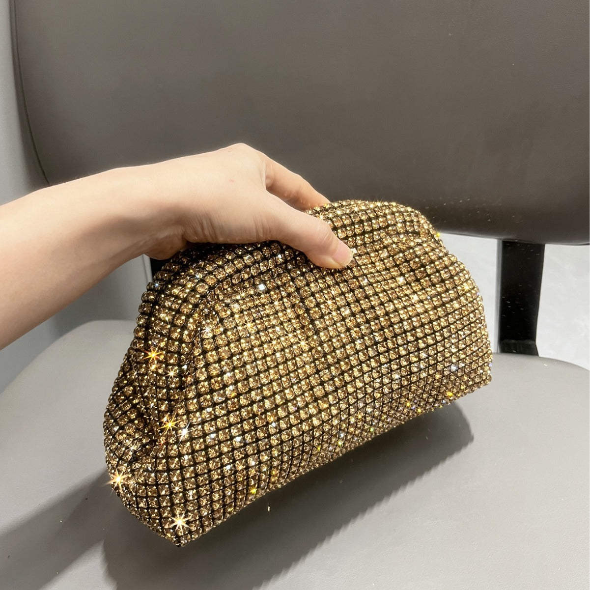 Women's Shiny Rhinestone Clutch Designer Chain Clip Dinner Bag