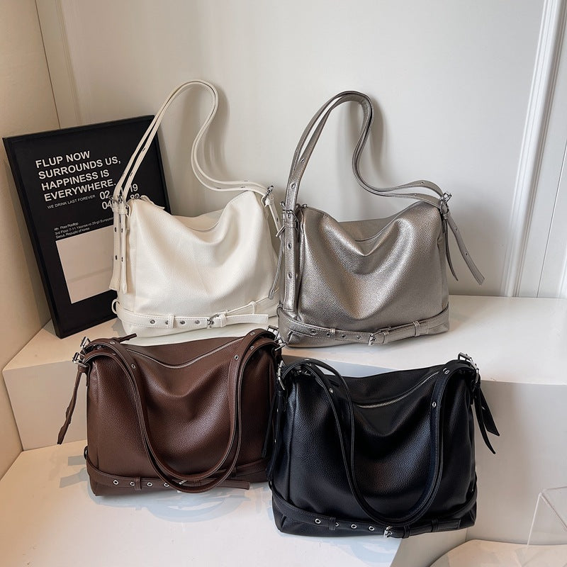 Women's Simple Large Capacity Fashion Commuter Women's Shoulder Bag