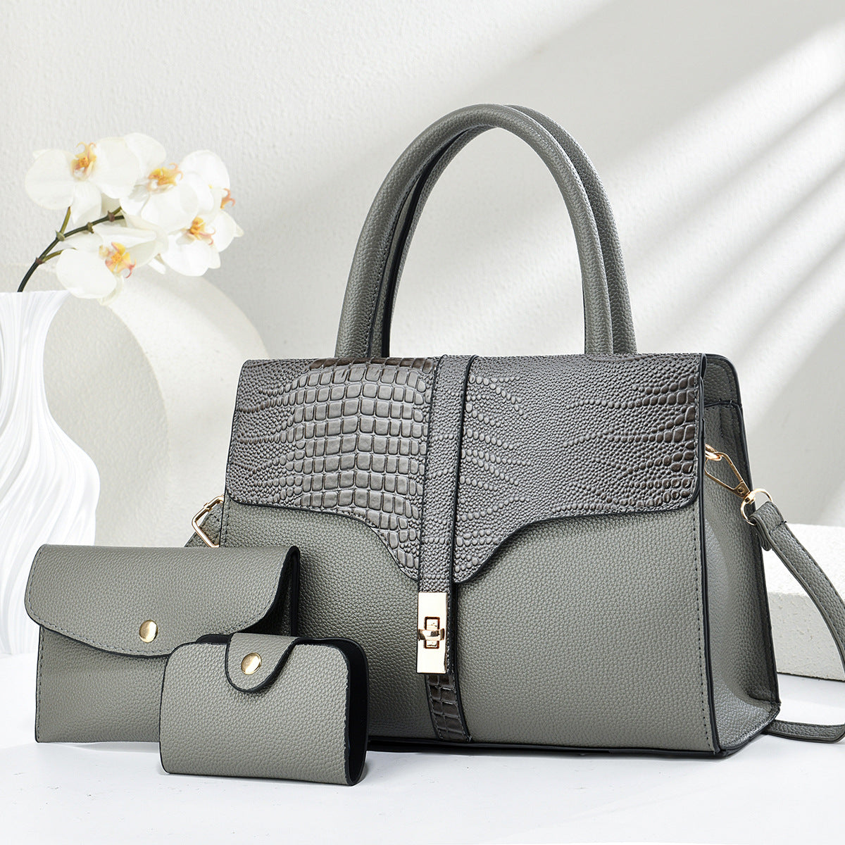 Large Capacity Textured Crocodile Pattern Simple One Women's Handbag