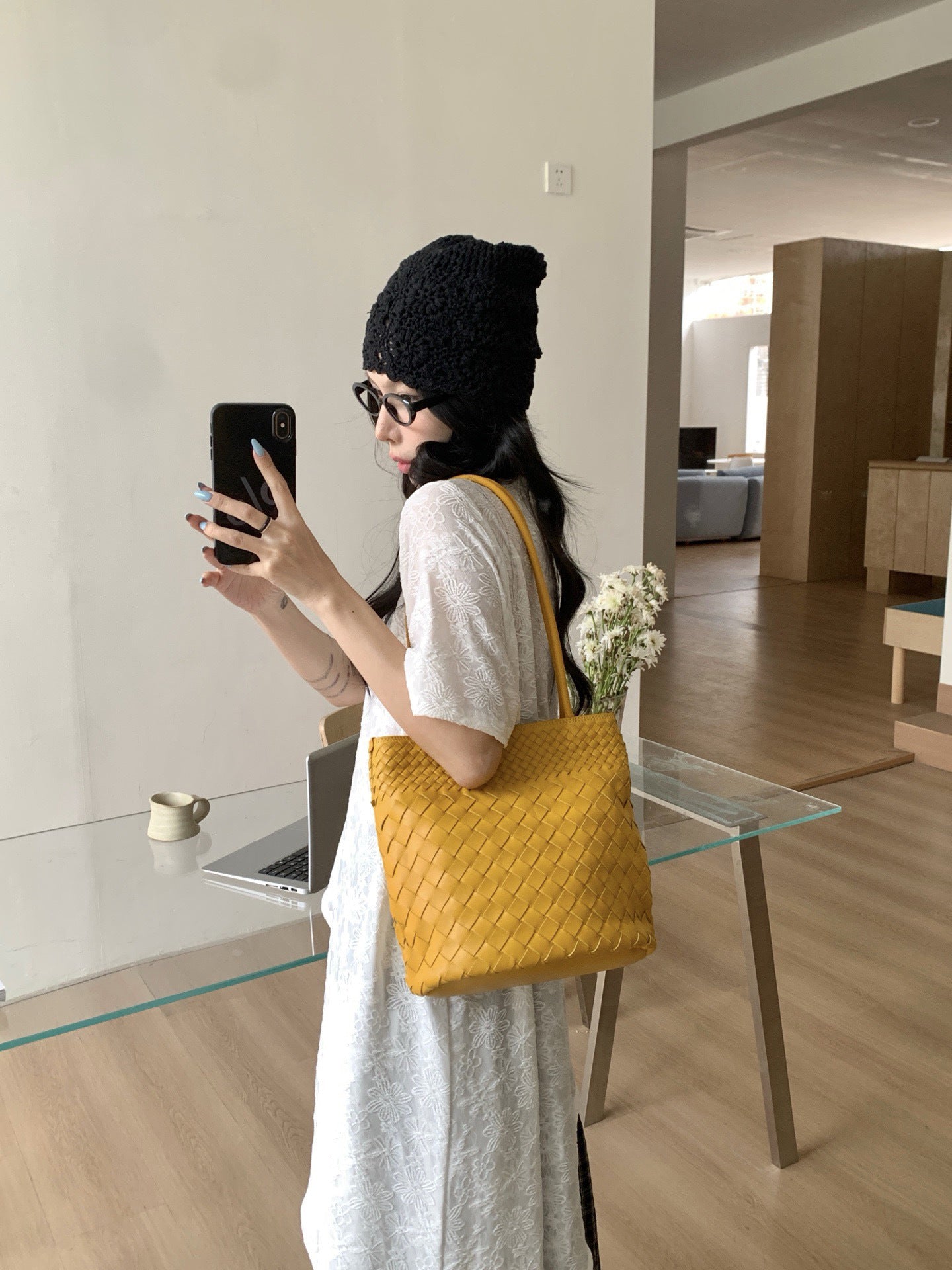 Women's Sheepskin Woven Large Capacity Totes Underarm Bucket Bags