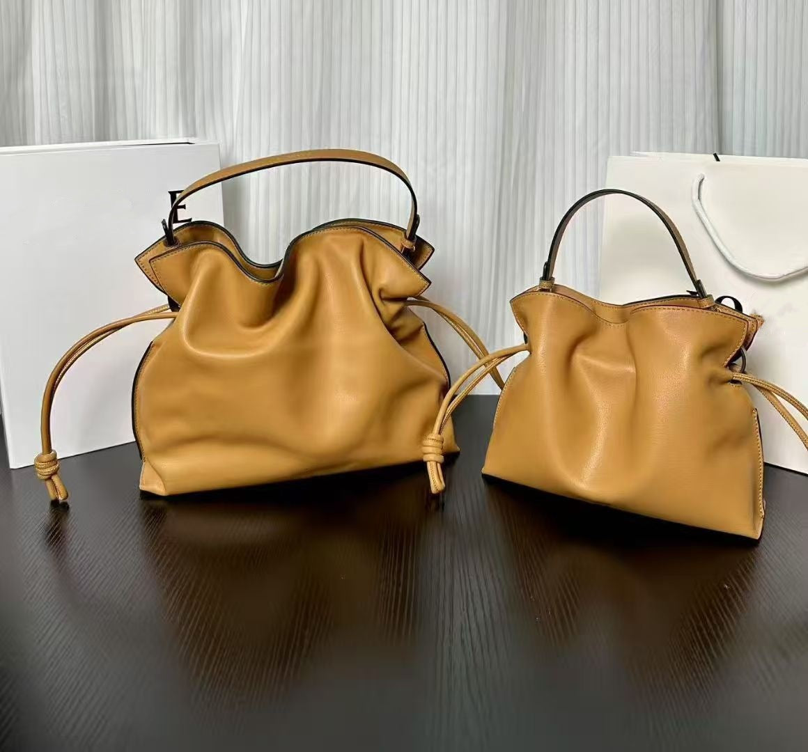 Women's Clutch Drawstring Cloud High Sense Idle Bags