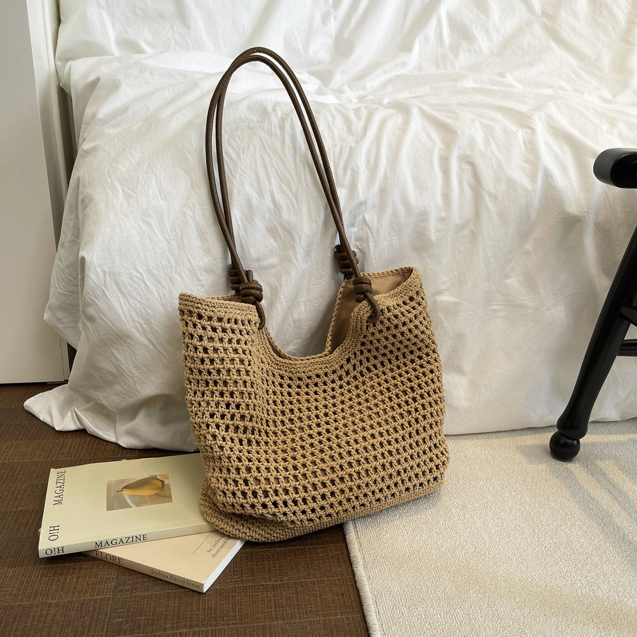 Women's Large Capacity Seaside Vacation Beach Hand-woven Bags
