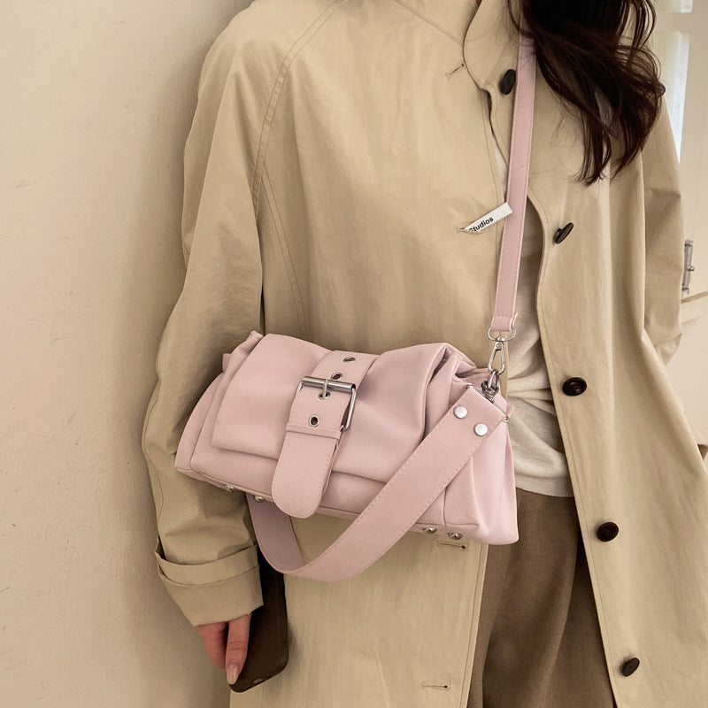 Women's Underarm Fashionable Spring Exquisite High-grade Commuter Women's Shoulder Bag