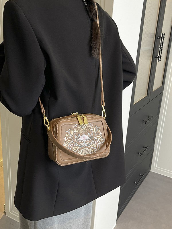 Women's Artistic Chinese Style Round Zipper Ancient Women's Messenger Bag