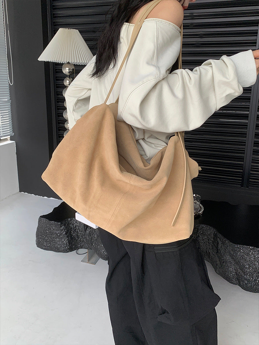 Women's Matte Cowhide Large Capacity Design Idle Handbags