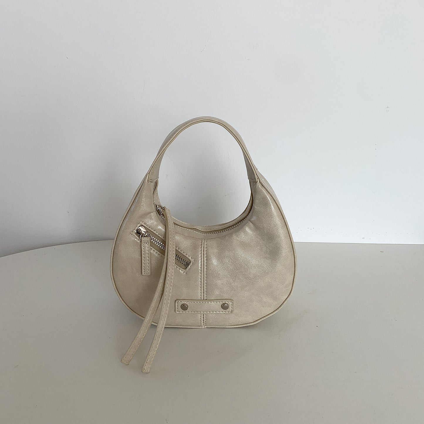 Korean Style Retro Shaped Carrying Niche Fashion Bags