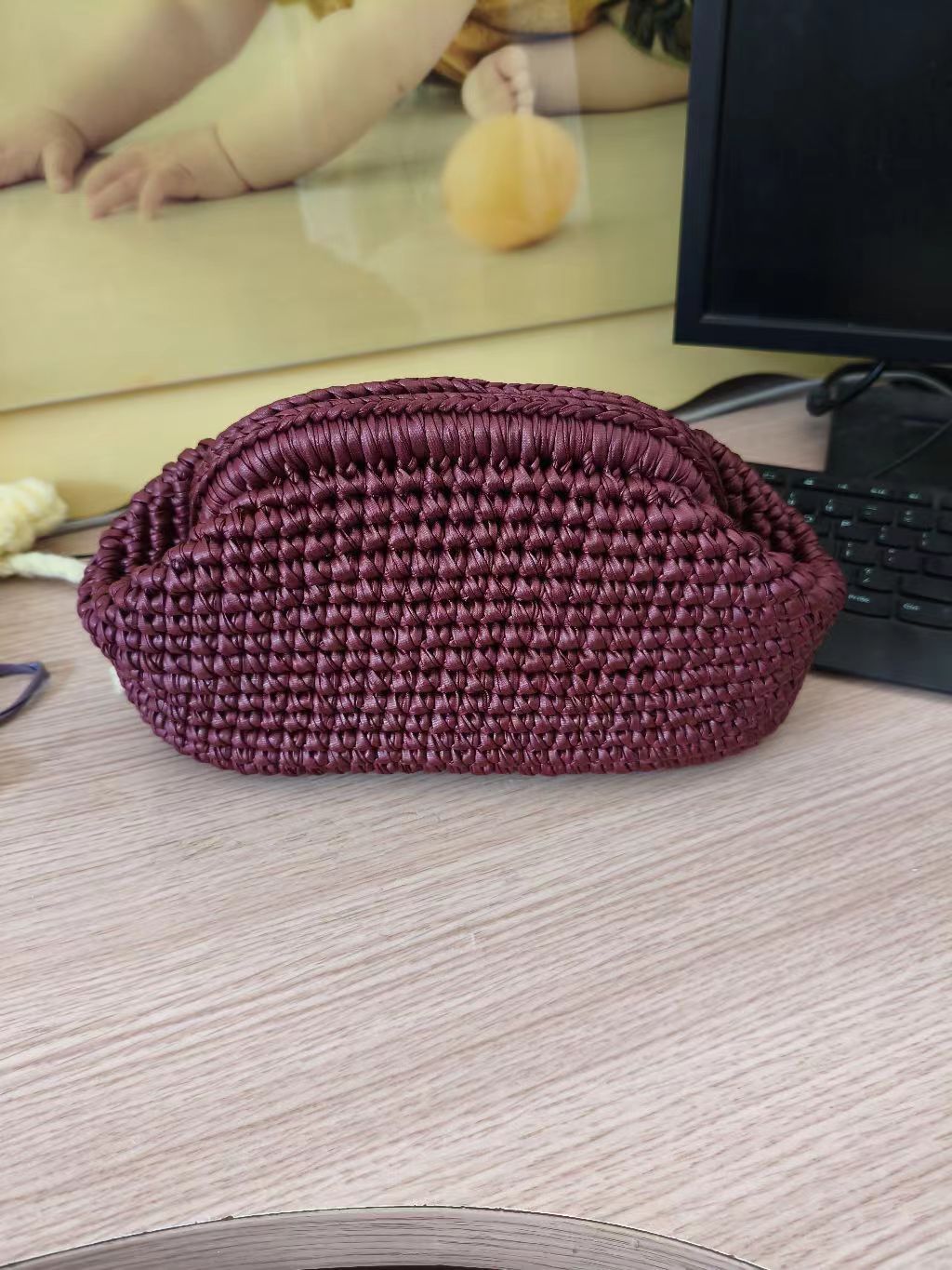 Women's Handmade Finished Imitation Leather Matt Color Hand-woven Women's Clutch