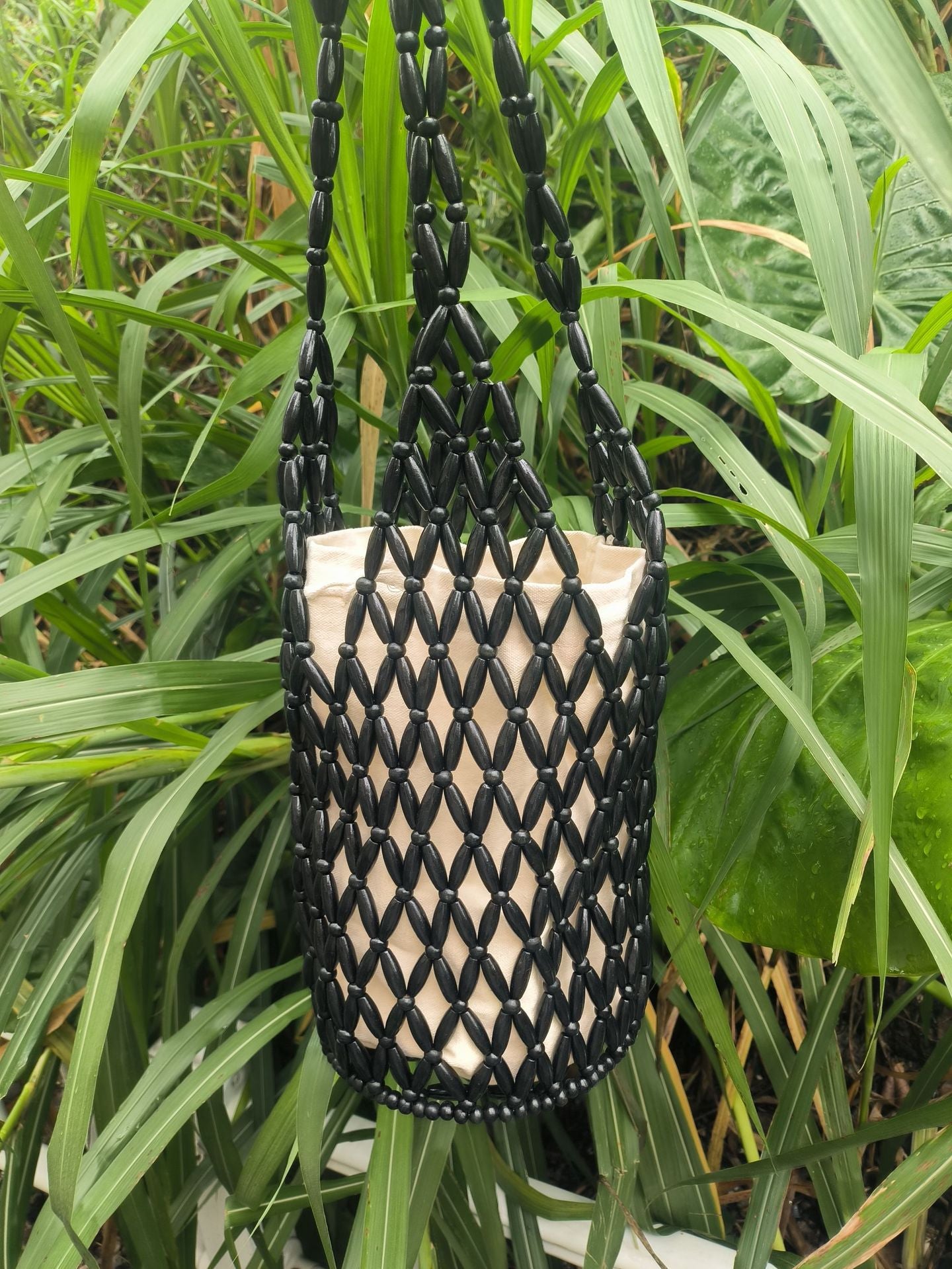 Women's Design With Wooden Beads Decoration Portable Women's Handbag
