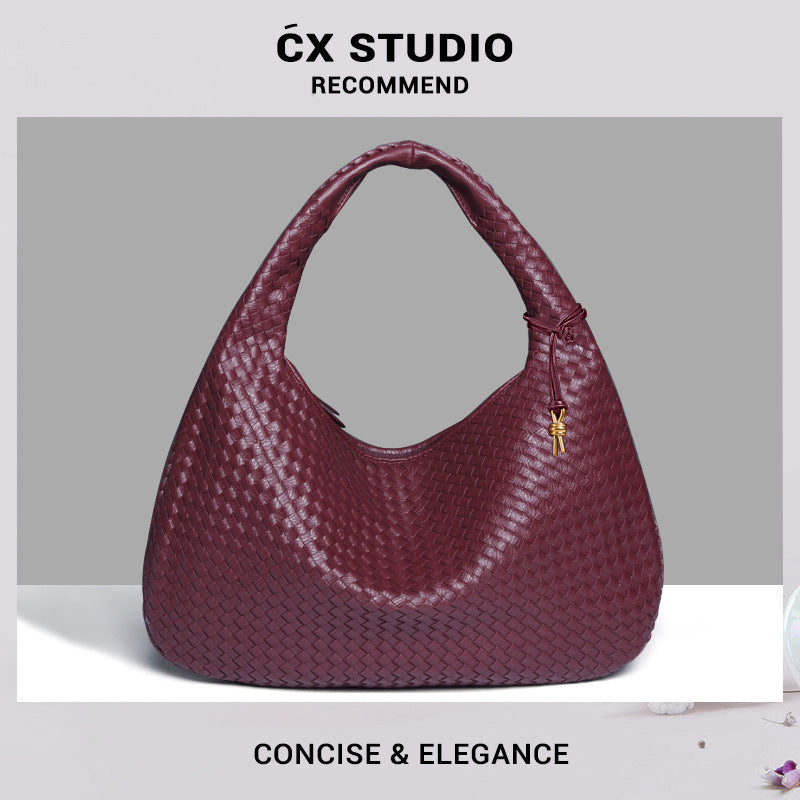 Women's Crescent Hand-woven Portable Dumpling Fashion Underarm Women's Shoulder Bag