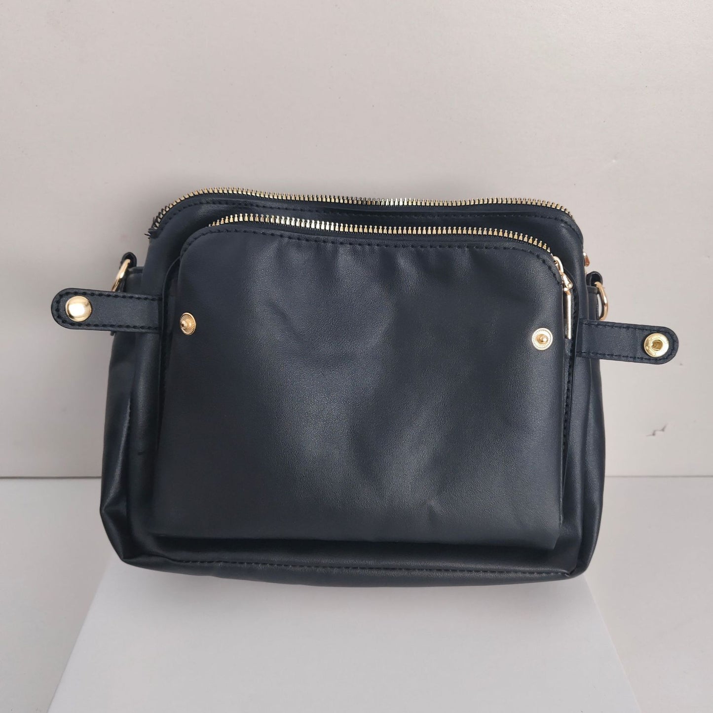 Women's & Men's Retro Leather Commuter High Sense Women's Messenger Bag