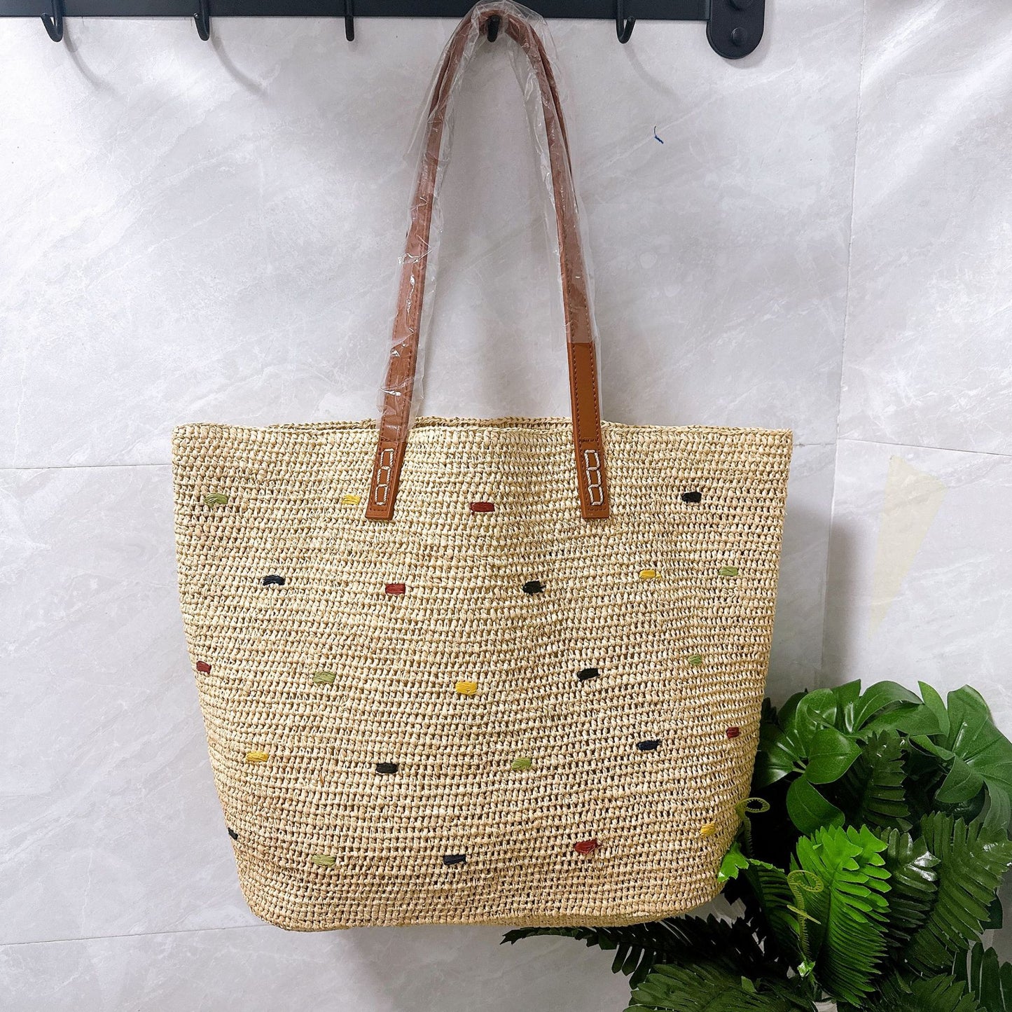 Women's Style Hand Crocheting Raffia Stitching Leather Strap Woven Seaside Women's Shoulder Bag