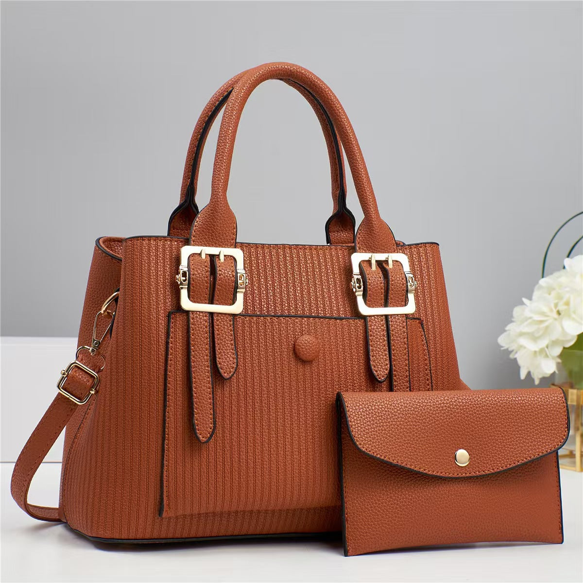 Women's Elegant Trendy Fashion Large Capacity Commuter Women's Messenger Bag