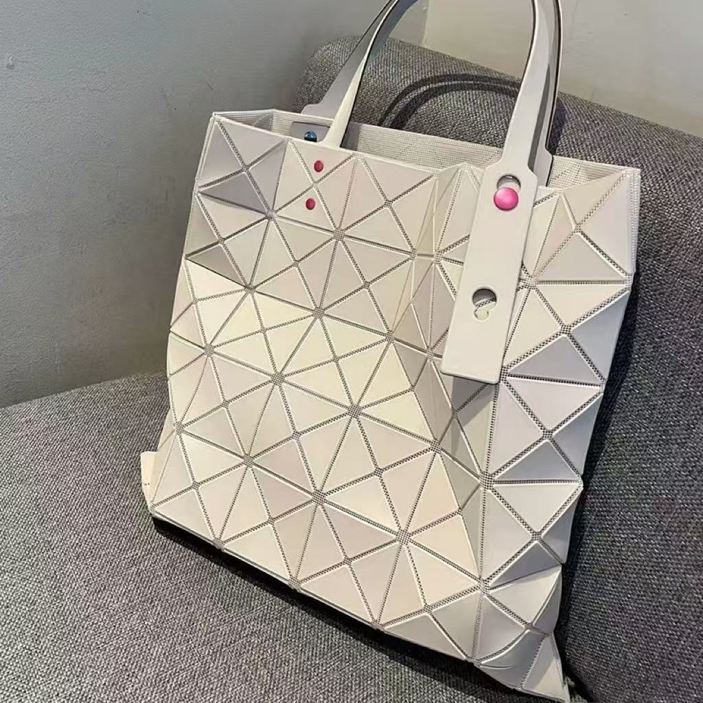 Women's Spring March Matte Polarized Milky White Same Women's Shoulder Bag