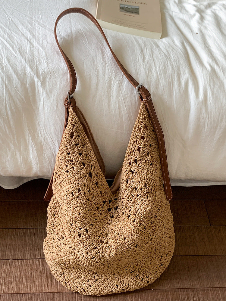 Korean Style Woven Artistic Woolen Yarn Seaside Holiday Hollow Women's Shoulder Bag