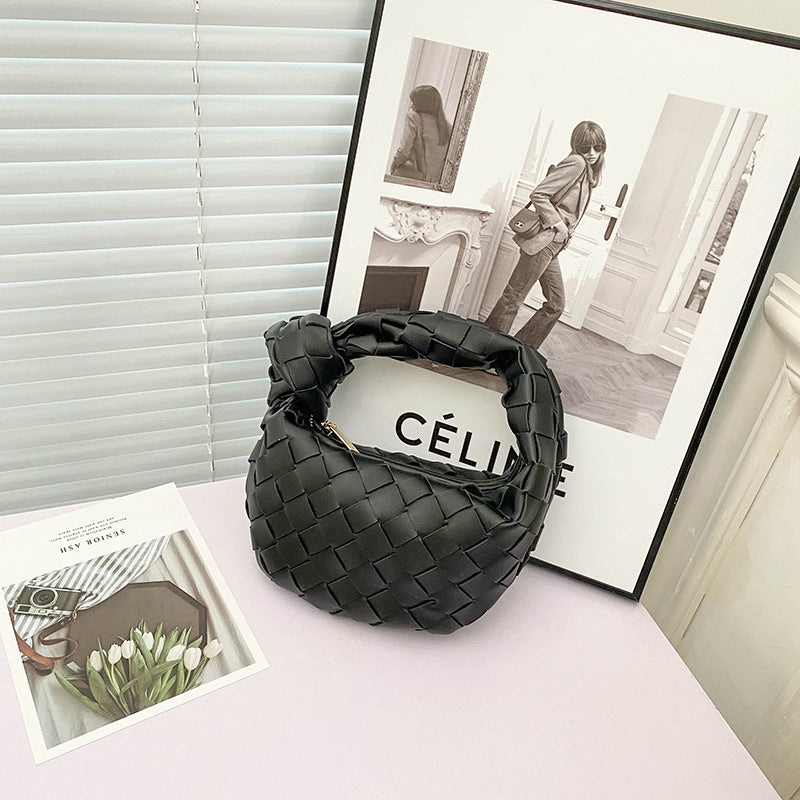 Women's Fashion Simple Net Cloud Woven Croissant Bags