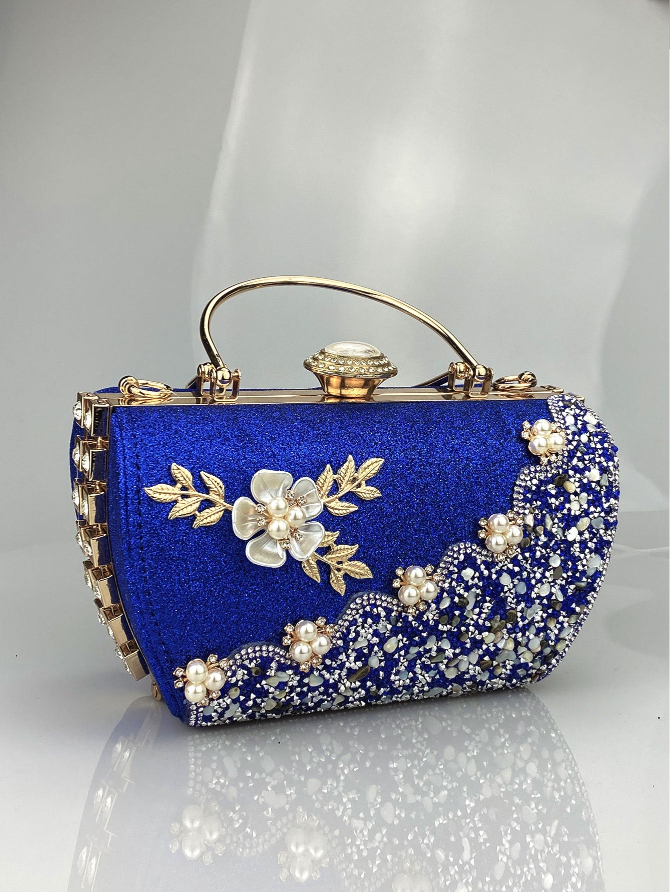 Women's Princess Hardware Diamond Floral Decorations Party Dress Elegant Dinner Bag