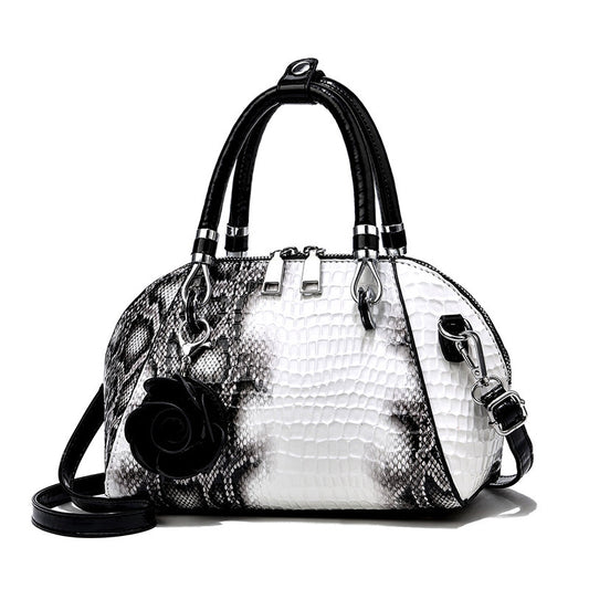 Stylish Women's Crocodile Pattern Shell Trend Women's Shoulder Bag