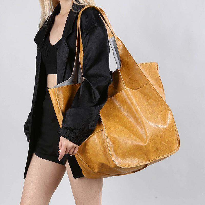 Women's Retro Crazy Horse Leather Simple Large Capacity Women's Shoulder Bag