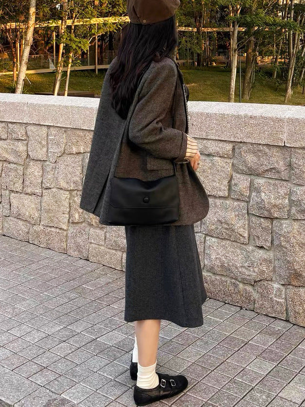 Style Niche Button Genuine Leather Minimalist Women's Clutch