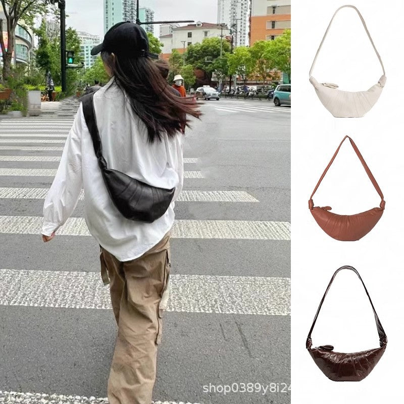 Sheepskin Croissant Niche Can Celebrate Crescent Moon Women's Messenger Bag