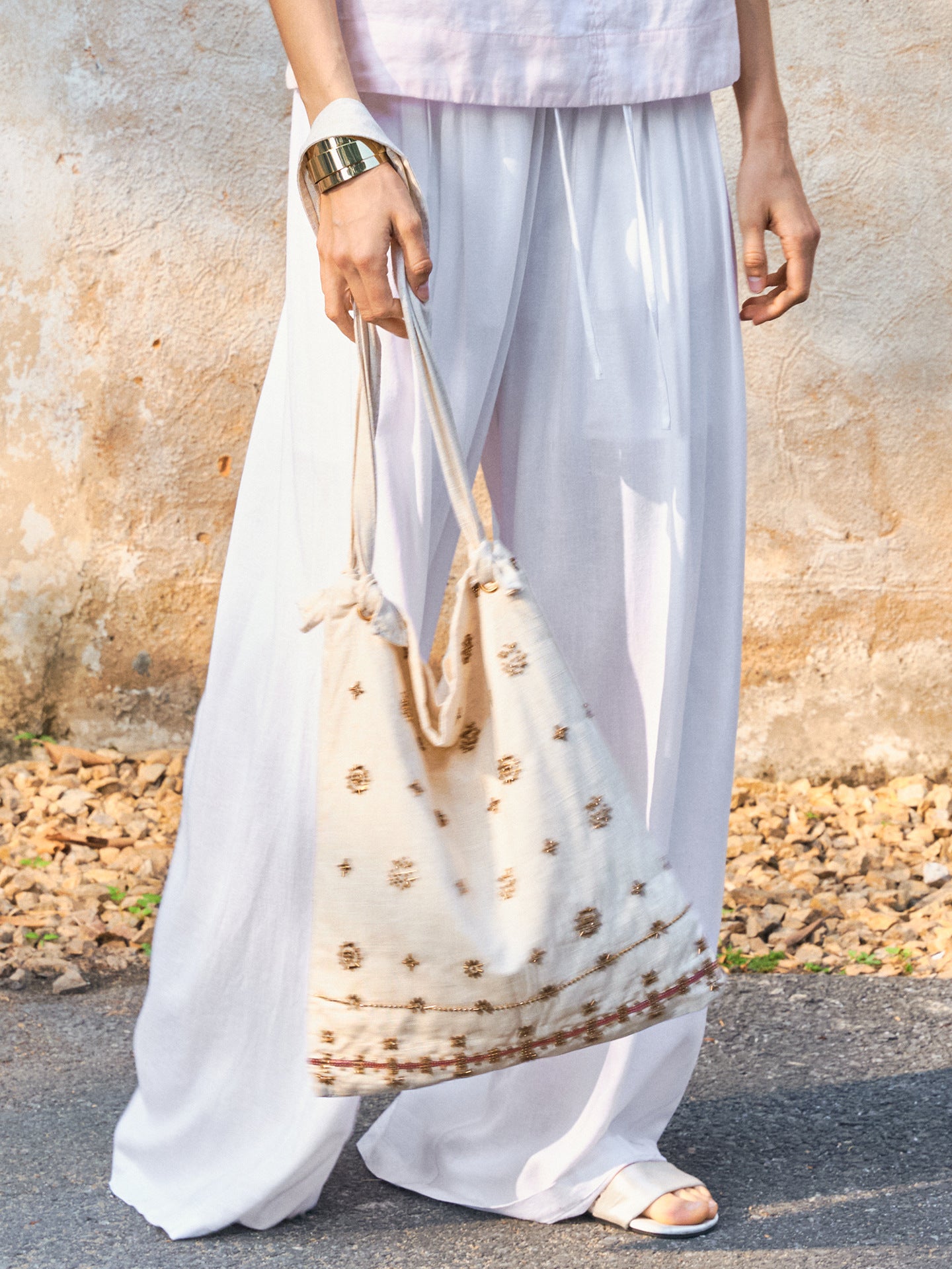 French Retro Canvas Large Capacity One Linen Embroidery Women's Shoulder Bag
