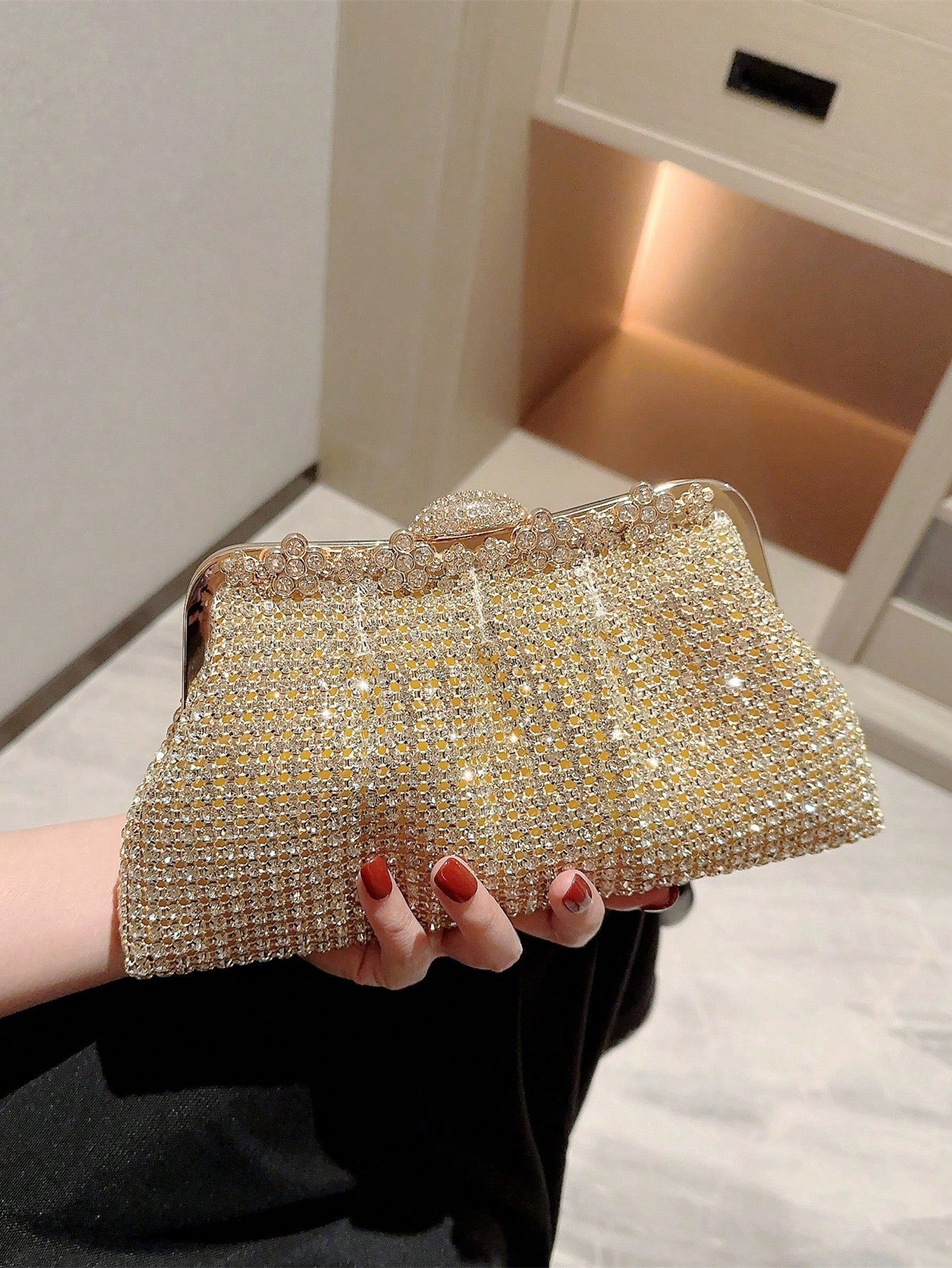 Women's Rhinestone Bridal Wedding Dress Garment Diamond Dinner Bag