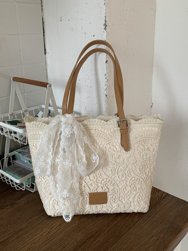 Niche Large Capacity Woven Autumn Hollow Idle Style Underarm Women's Shoulder Bag