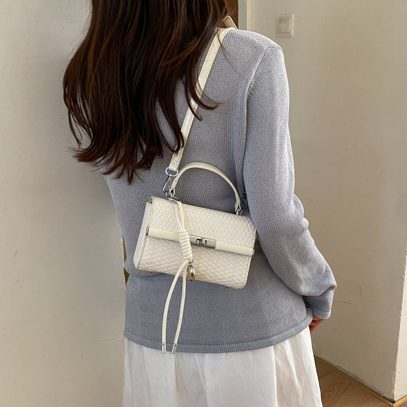 Women's Textured Trendy Fashionable Exquisite Super Popular Small Square Bag