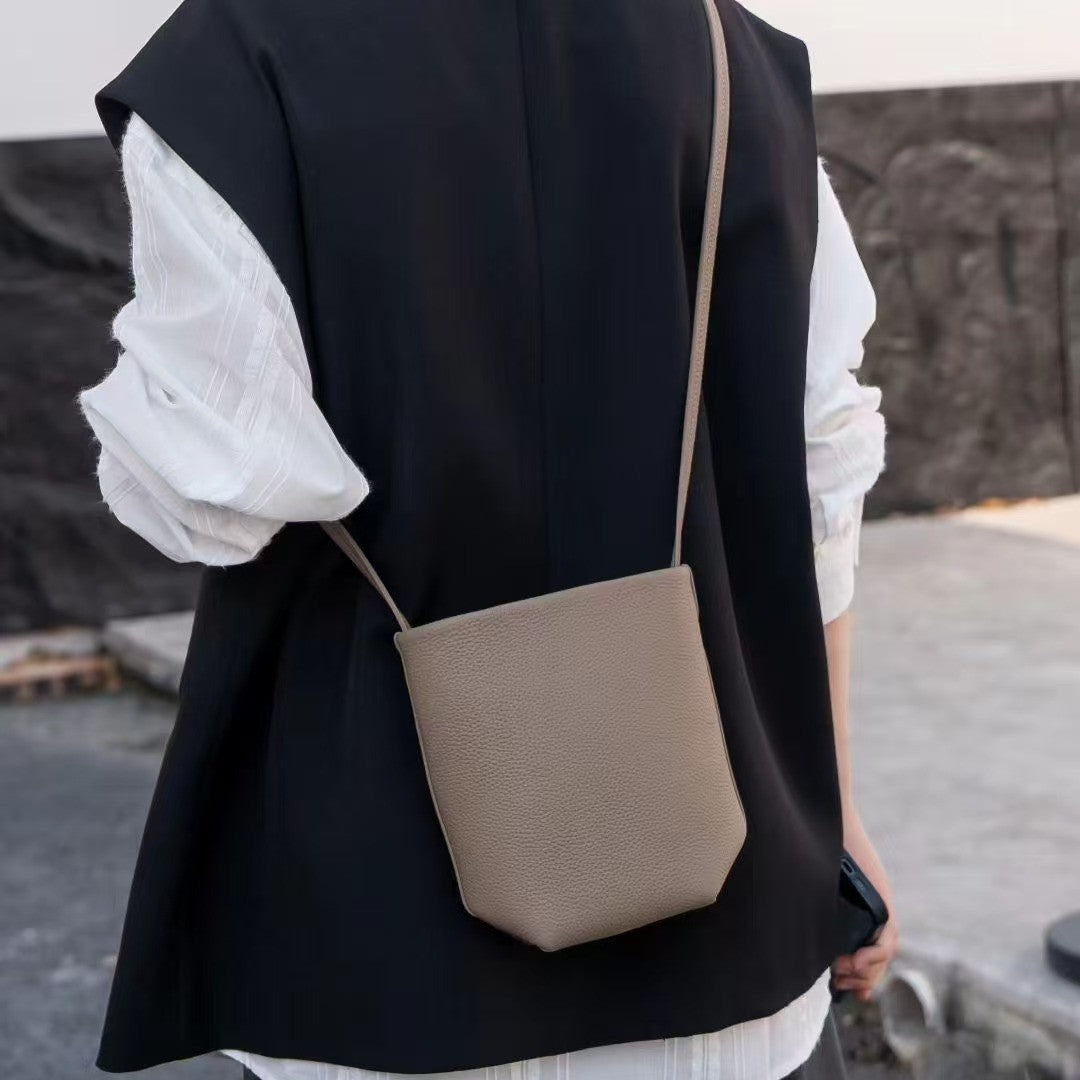 Wind Niche First Layer Cowhide Commuter Mini Minimalist Phone Bags