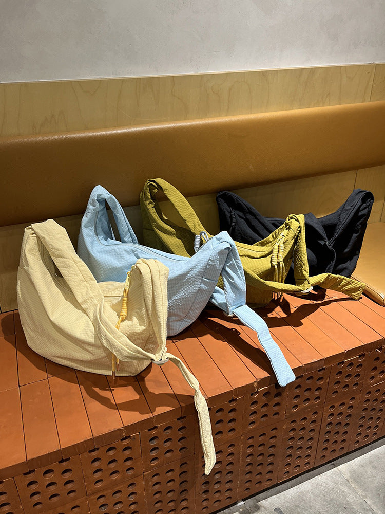 Women's Simple Nylon Plaid Dumpling Artistic Fashion Women's Messenger Bag