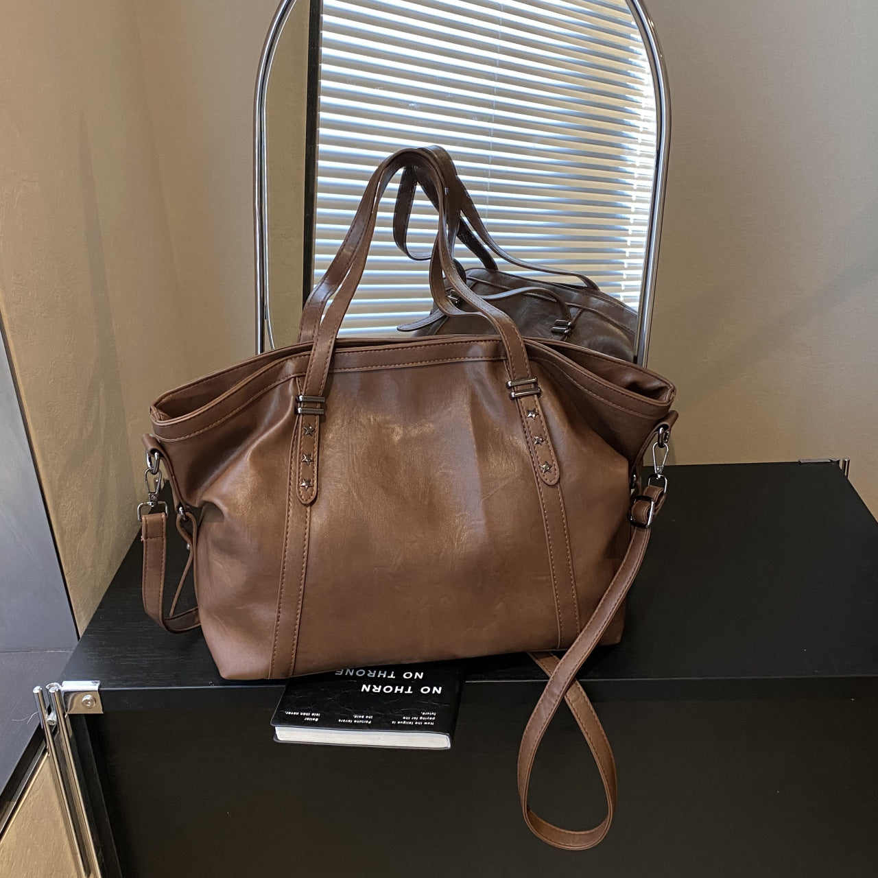 Women's Large Capacity Totes Fashion Portable Commuter Bags