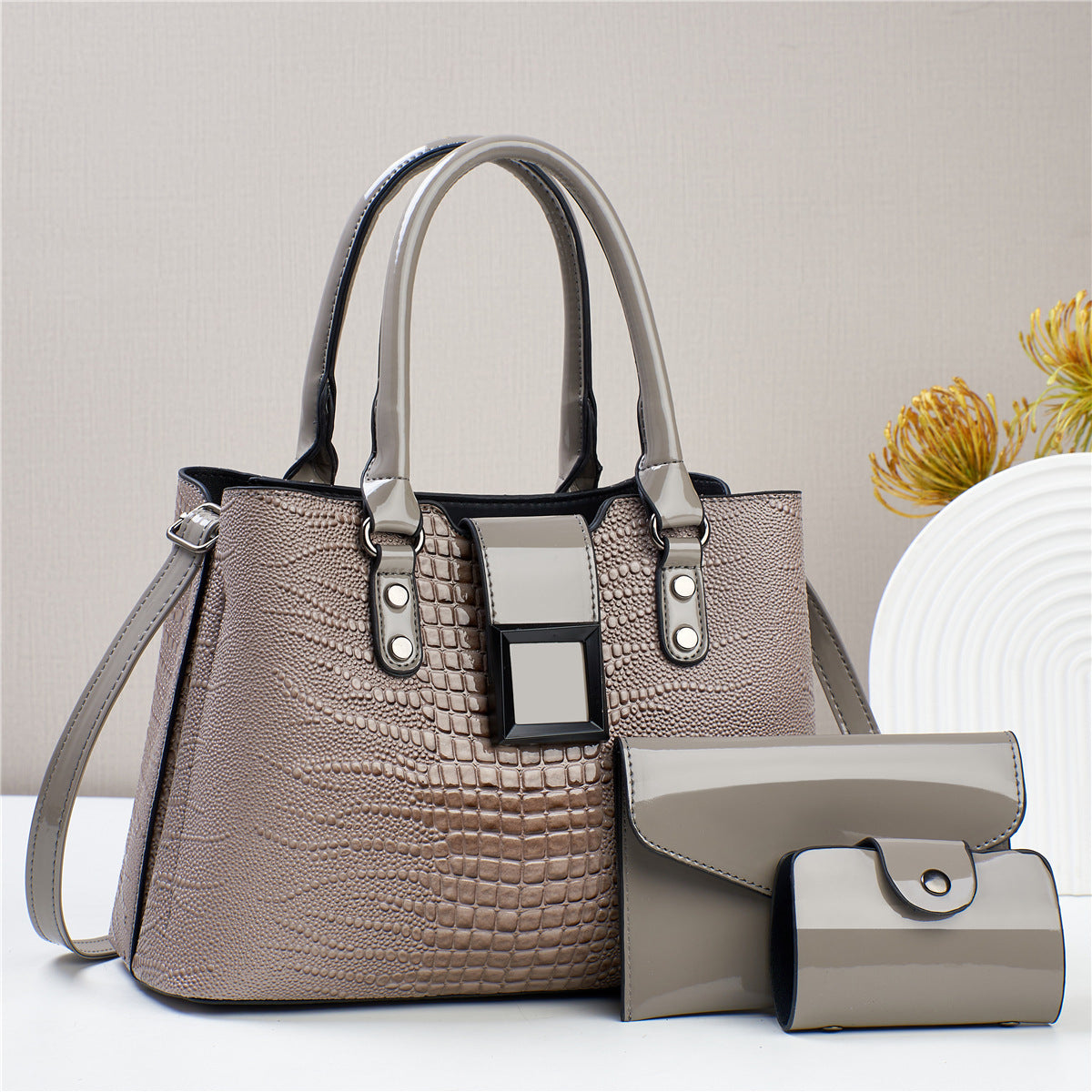 Women's British Marley Three-piece Portable Mother Fashionable Women's Handbag