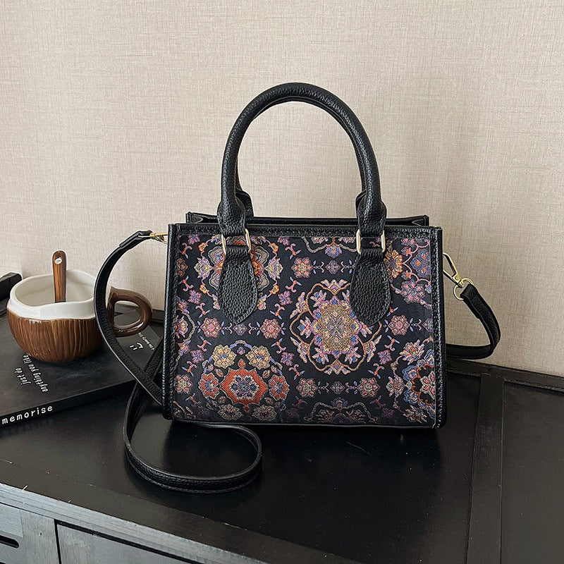 Quality Material Can Be Cloth Ethnic Style Special Shoulder Bags