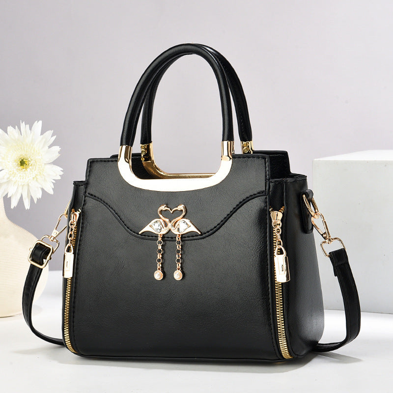 Women's Winter Retro Simple Large Capacity Commuter Handbags