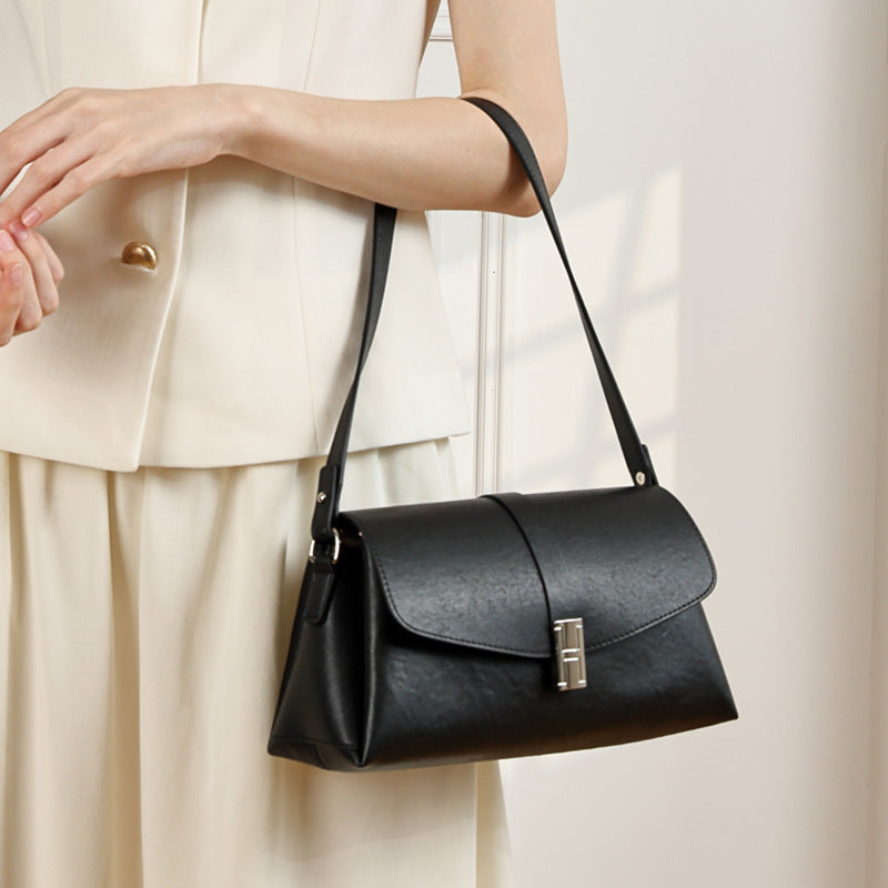 Women's First Layer Vegetable Tanning Leather Retro Fashion Genuine Underarm Small Square Bags