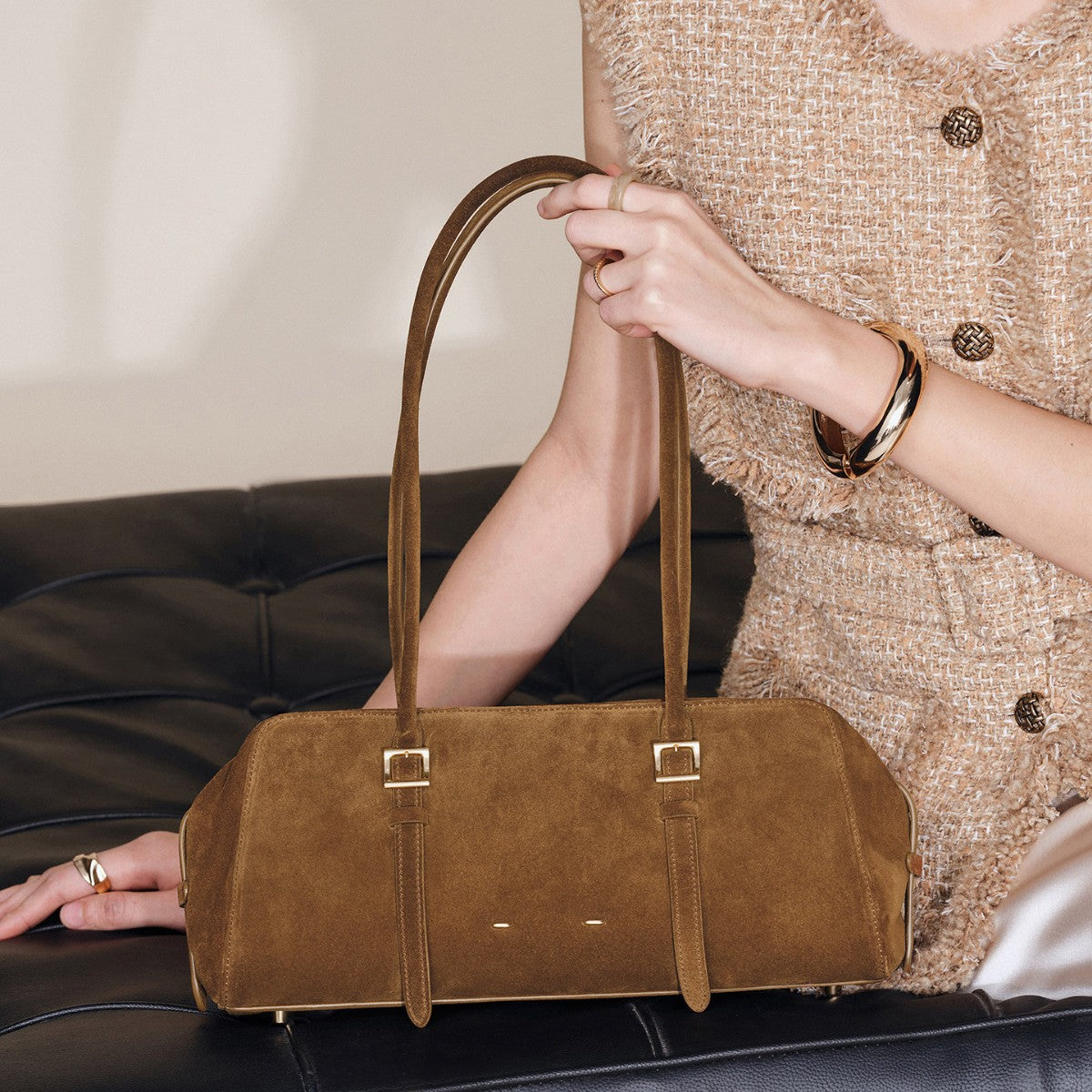 Boston Long Oil Calfskin Underarm Medium Women's Shoulder Bag