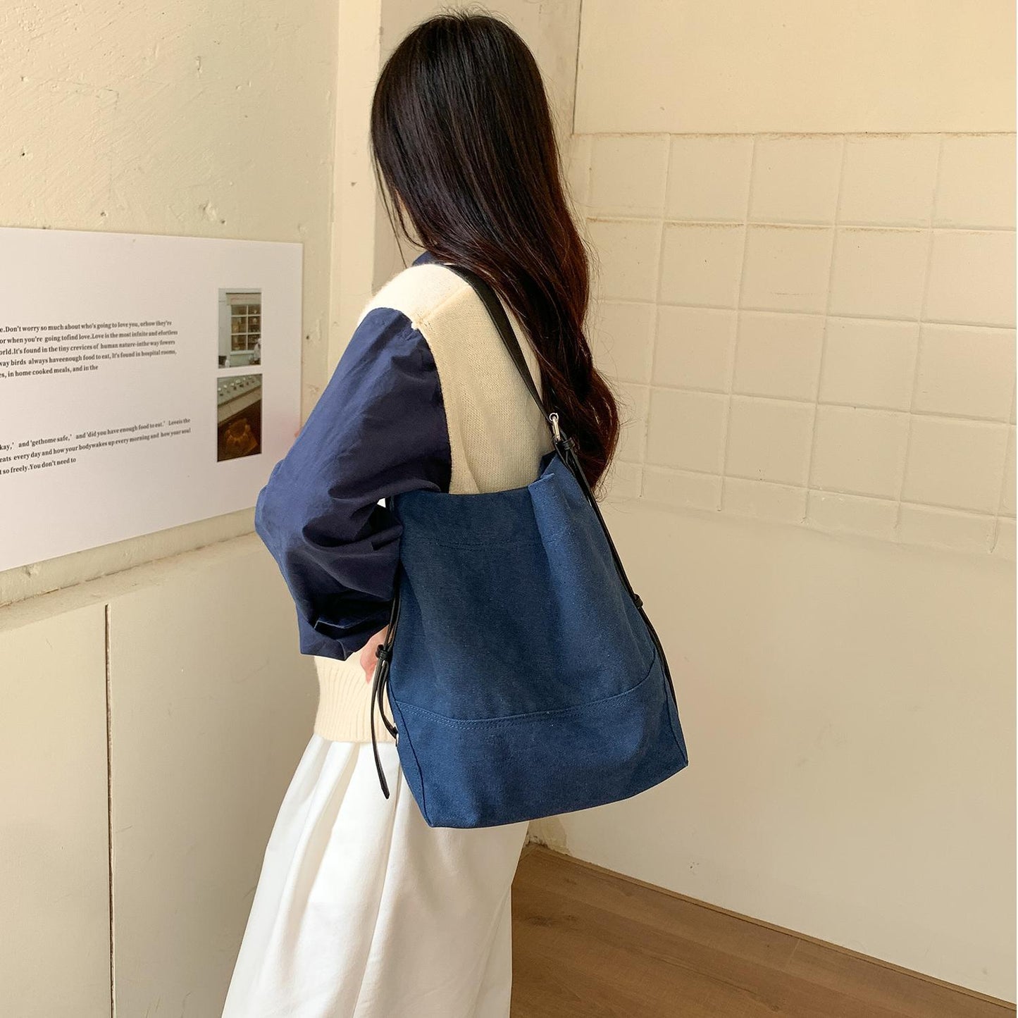 Women's Large Capacity Fashion Niche Canvas Women's Shoulder Bag