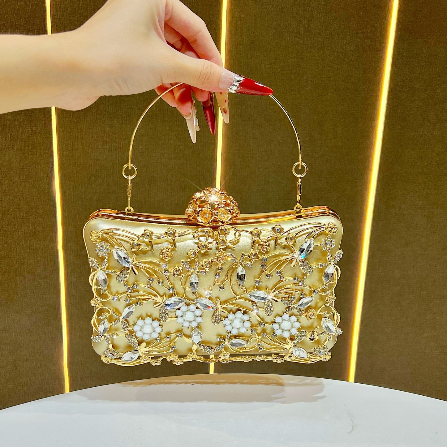 Women's Light Luxury Super Shiny Bridal Party Clutch Bags