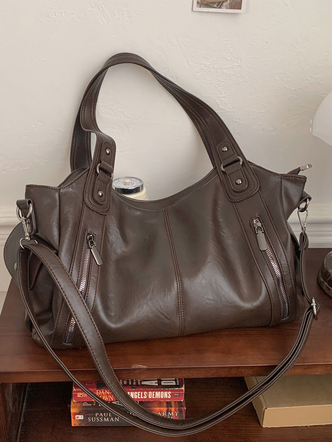 Women's Sense Underarm Winter Simple Large Capacity Tote Bag