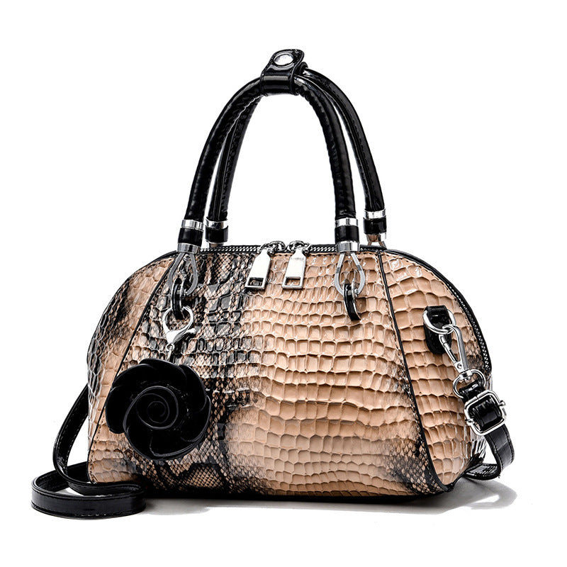 Stylish Women's Crocodile Pattern Shell Trend Women's Shoulder Bag