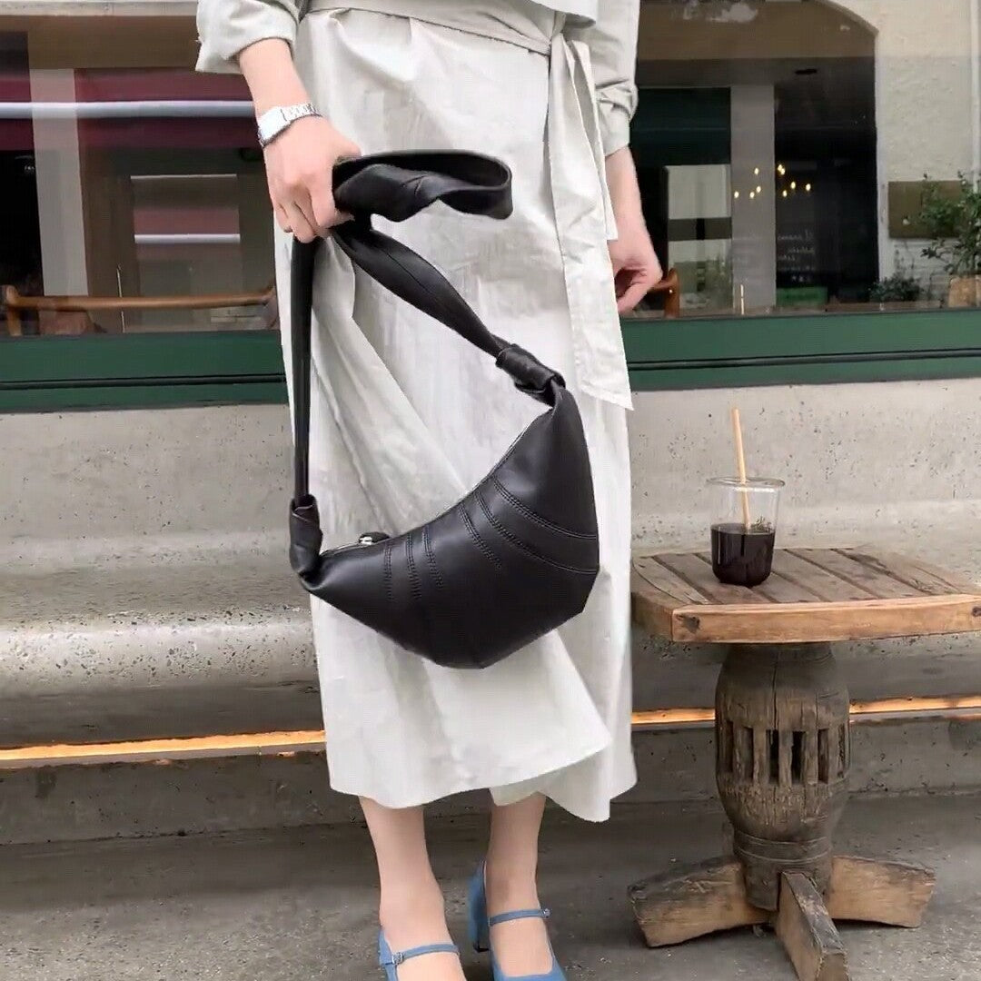 Neutral Croissant Kosong Idle Style Niche Bags