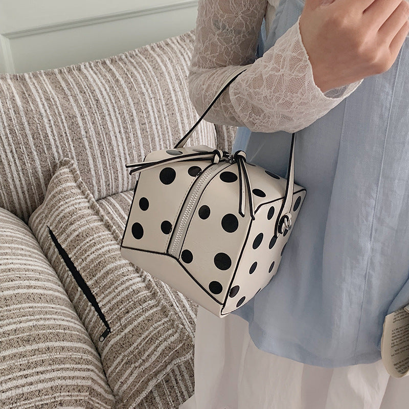 Women's Simple Polka Dot Fashion Personality Design Super Women's Messenger Bag
