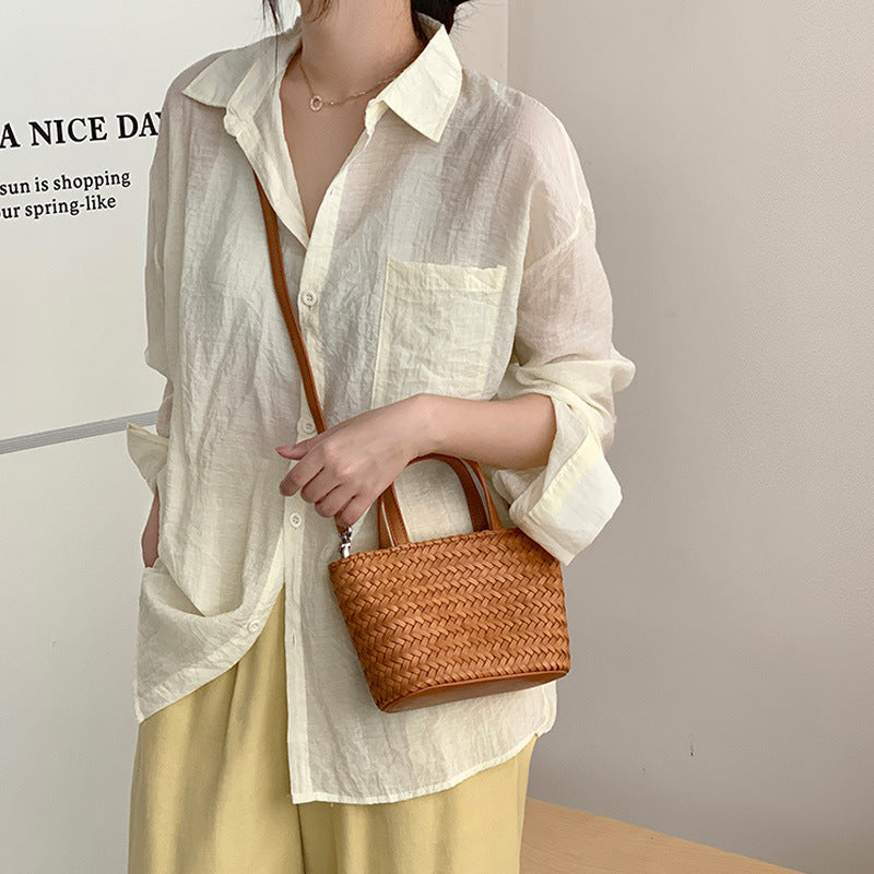 Women's Vacation Style Portable Handmade First Layer Women's Handbag